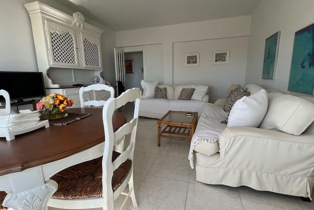 Apartamento Con Acceso Directo A La Playa Leilighet Valencia Eksteriør bilde